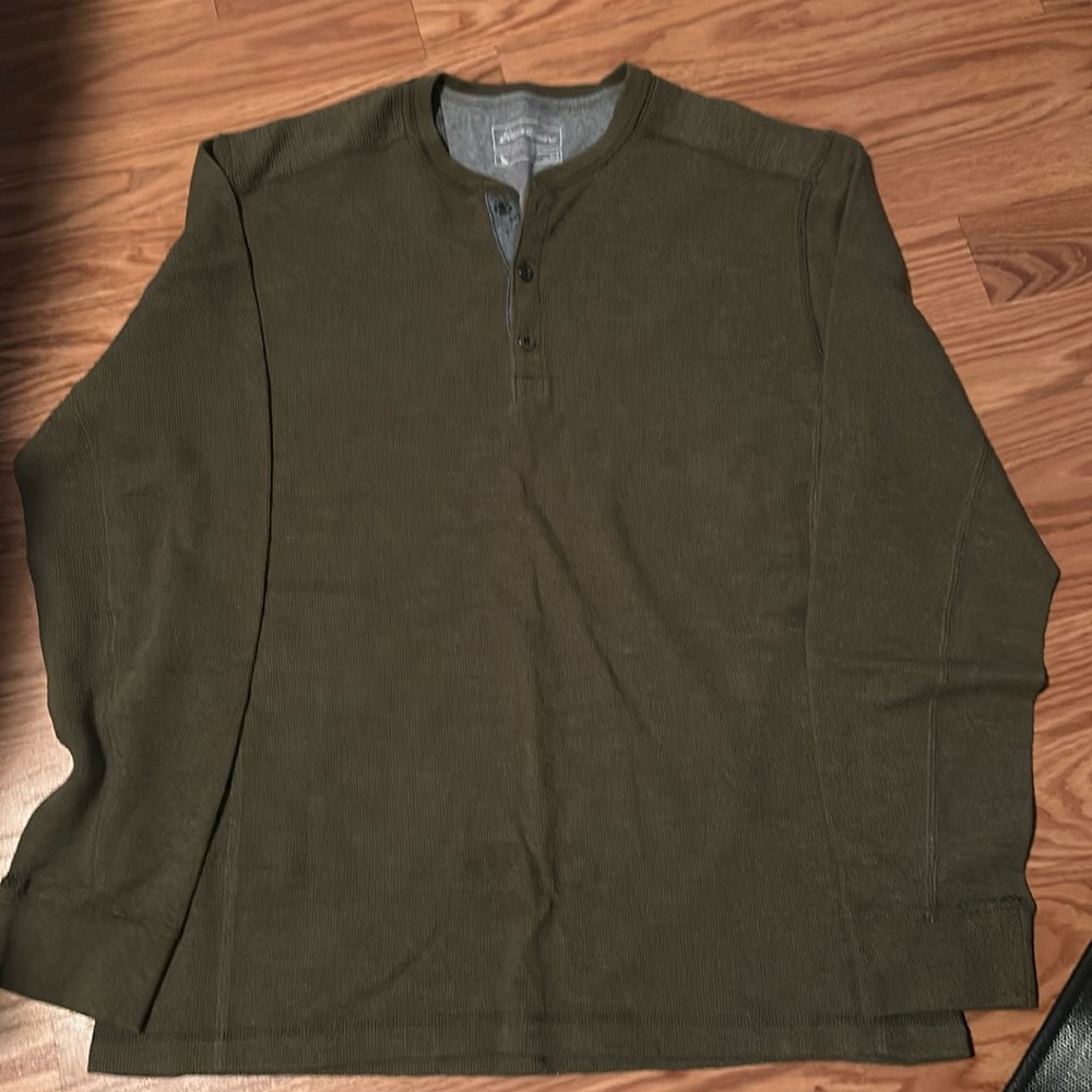 Eddie Bauer Henley